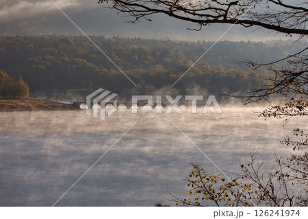 秋のタウシュベツ川橋梁 126241974
