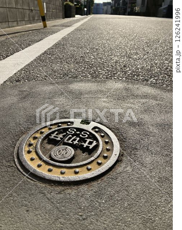 仕切弁の蓋(東京都水道局) 仕切弁の蓋(東京都水道局) 126241996