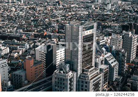 都市の密集住宅地 126244256