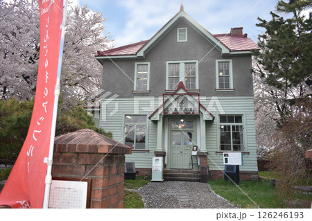 弘前大学　外国人教師館 126246193