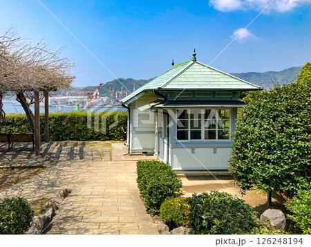 旧長崎高等商業学校 表門衛所　グラバー園 126248194