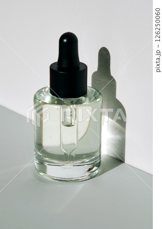 Face serum oil in the sun. Face serum oil in the sun. 126250060