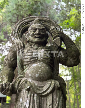 国東半島　両子寺仁王像 126254774