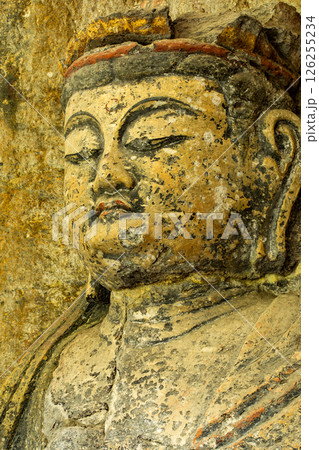 臼杵石仏の大日如来像 126255234