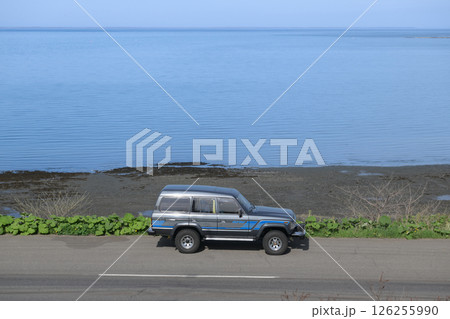 広い北海道サロマ湖 126255990