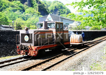 碓氷峠鉄道文化むらのディーゼル機関車 126258379