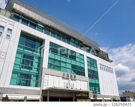 小田原駅の駅名表示部 小田原駅の駅名表示部 126258425