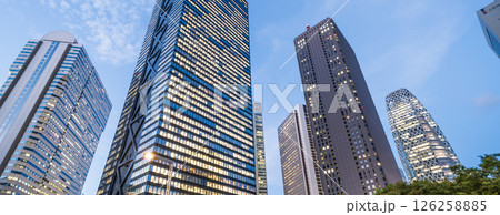 「東京都」新宿ビル群と夕景の風景 西新宿 「東京都」新宿ビル群と夕景の風景 西新宿 126258885