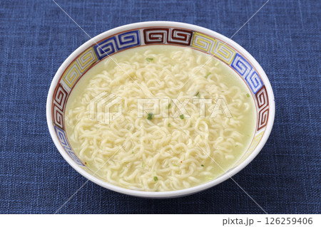 インスタントラーメン 塩味 インスタントラーメン 塩味 126259406