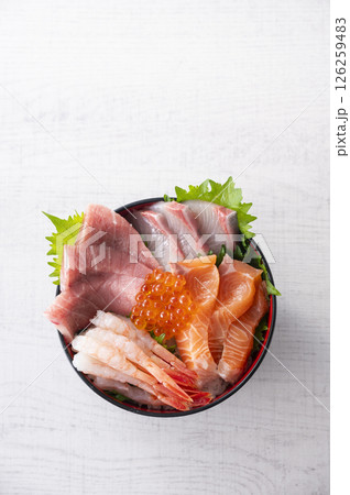 海鮮丼 126259483