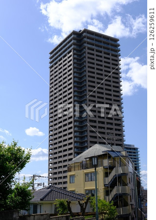 大阪府寝屋川市香里園のタワーマンション 大阪府寝屋川市香里園のタワーマンション 126259611