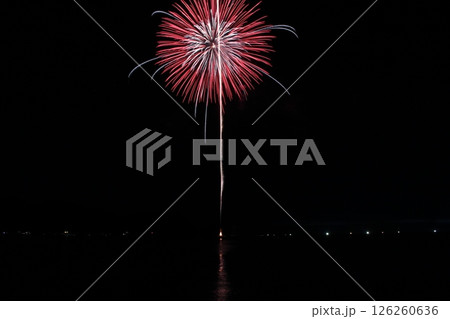 香住花火大会　日本海　海上花火大会　【兵庫県】 126260636