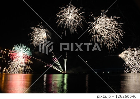 香住花火大会 日本海 海上花火大会 【兵庫県】 香住花火大会 日本海 海上花火大会 【兵庫県】 126260646