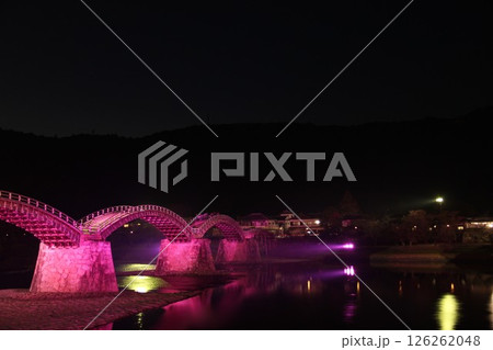 『錦帯橋の夜』ライトアップ 山口県岩国観光 日本 Kintai Bridge 『錦帯橋の夜』ライトアップ 山口県岩国観光 日本 Kintai Bridge 126262048