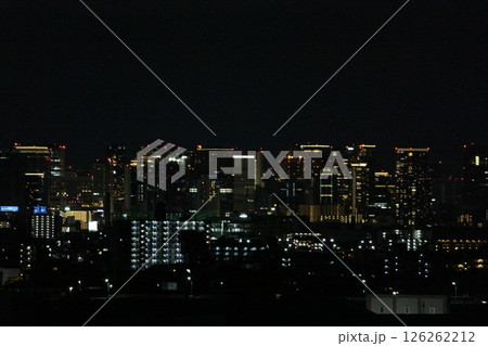 梅田 夜景 ビル群 遠景 梅田 夜景 ビル群 遠景 126262212