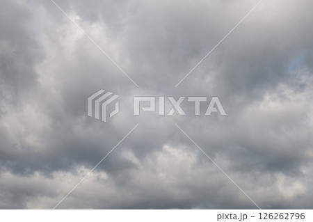 【自然・風景素材】雲空 曇天 雨雲 【自然・風景素材】雲空 曇天 雨雲 126262796