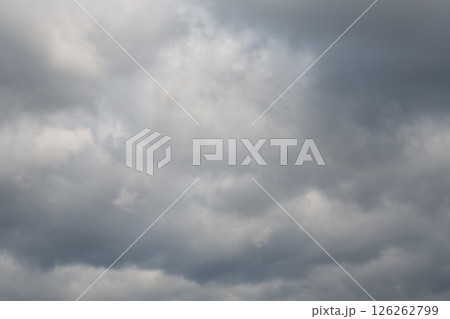 【自然・風景素材】雲空 曇天 雨雲 【自然・風景素材】雲空 曇天 雨雲 126262799