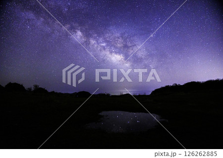 《高知県 梶が森キャンプ場》 梶が森キャンプ場からの天の川と星空 126262885