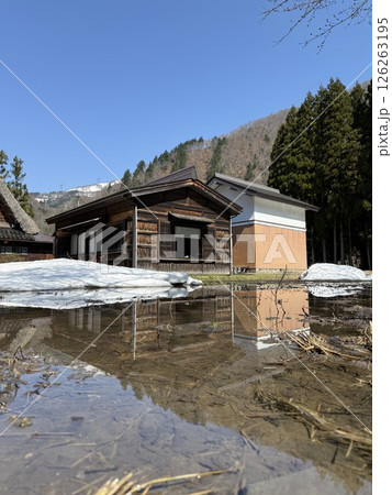 Suganuma in Goka yama Mountain is small, picturesque village in Shirakawa-go, known for world heritage its well-preserved gassho-zukuri houses and serene rural setting in Gifu JAPAN 126263195