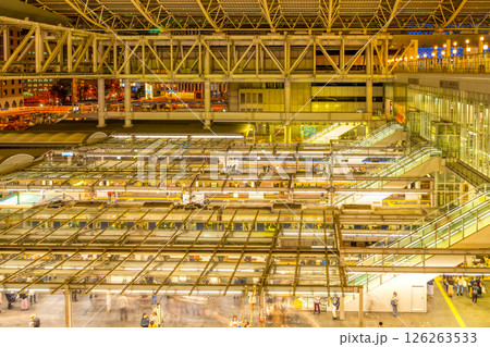 大都会のターミナルステーション・イメージ 126263533