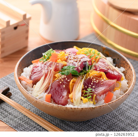 かつおの手こね寿司 126263952