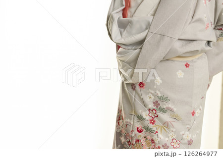 和服、着物を着る手順 着物を着る 和服、着物を着る手順 着物を着る 126264977