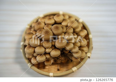 香り豊かなしめじ 香り豊かなしめじ 126265776