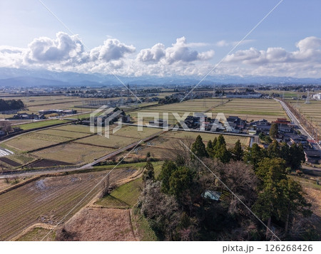富山県稚児塚古墳 126268426