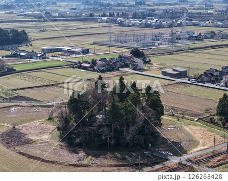 富山県稚児塚古墳 126268428