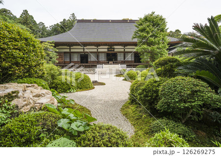 龍潭寺（浜松市）本堂 126269275
