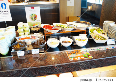 朝食バイキング　ホテル 126269434