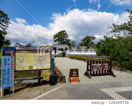 小田原城 正規登城ルート入口の風景 小田原城 正規登城ルート入口の風景 126269718