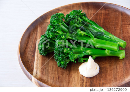 茹でたスティックセニョール 126272900