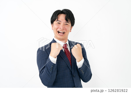 若いビジネスマン　ガッツポーズ 126281922