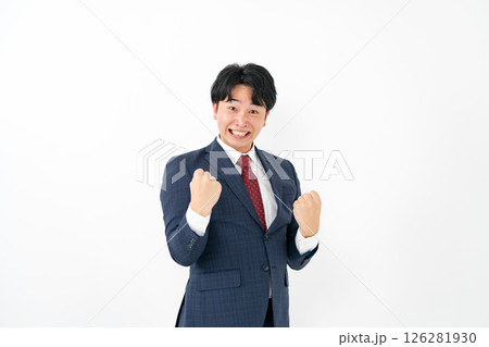 若いビジネスマン　ガッツポーズ 126281930