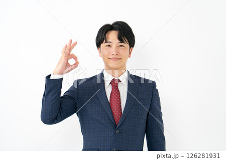 ビジネスマン　OK 126281931