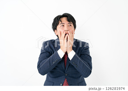 ビジネスマン　心配　パニック 126281974
