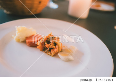 ドイツのレストランで食べる前菜 ドイツのレストランで食べる前菜 126285404