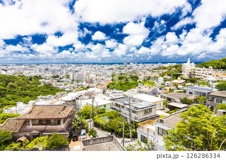 沖縄県那覇市の風景 126286334