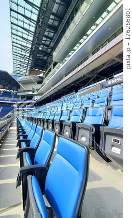 長崎スタジアムシティの観客席のアップ 長崎スタジアムシティの観客席のアップ 126286801