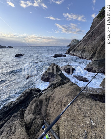 荒磯での釣り 荒磯での釣り 126287321