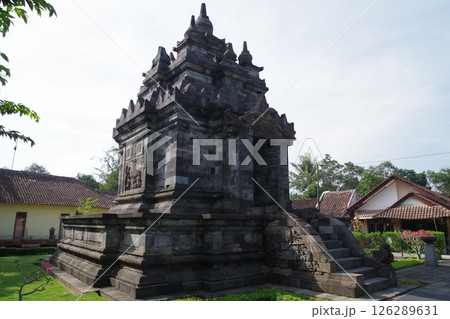 インドネシア　世界遺産ボロブドゥール寺院遺跡群　パウォン寺院 126289631