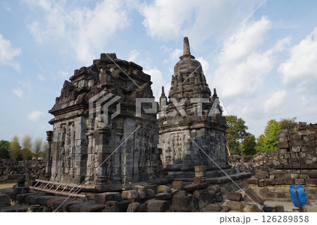 インドネシア　世界遺産プランバナン寺院群 126289858