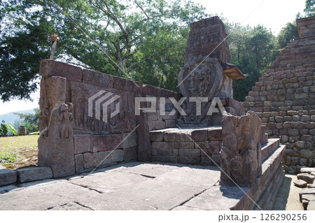 インドネシア スクー寺院 インドネシア スクー寺院 126290256