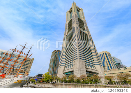 神奈川県 横浜市 みなとみらいの都市風景 横浜ランドマークタワー 神奈川県 横浜市 みなとみらいの都市風景 横浜ランドマークタワー 126293348