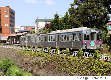 弘南鉄道大鰐線7000系　中央弘前駅　廃止予定線　青森県　弘前市 126294817
