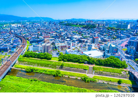枚方市の街並と京阪電鉄 枚方市の街並と京阪電鉄 126297010