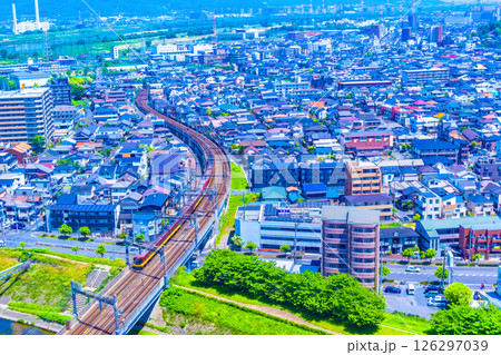 枚方市の街並と京阪電鉄 枚方市の街並と京阪電鉄 126297039