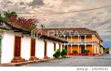 Traditional colorful Spanish colonial houses in Granada. Nicaragua, Central America 126299142
