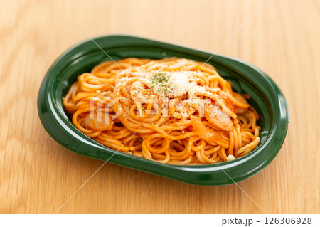ナポリタンパスタ ナポリタンパスタ 126306928